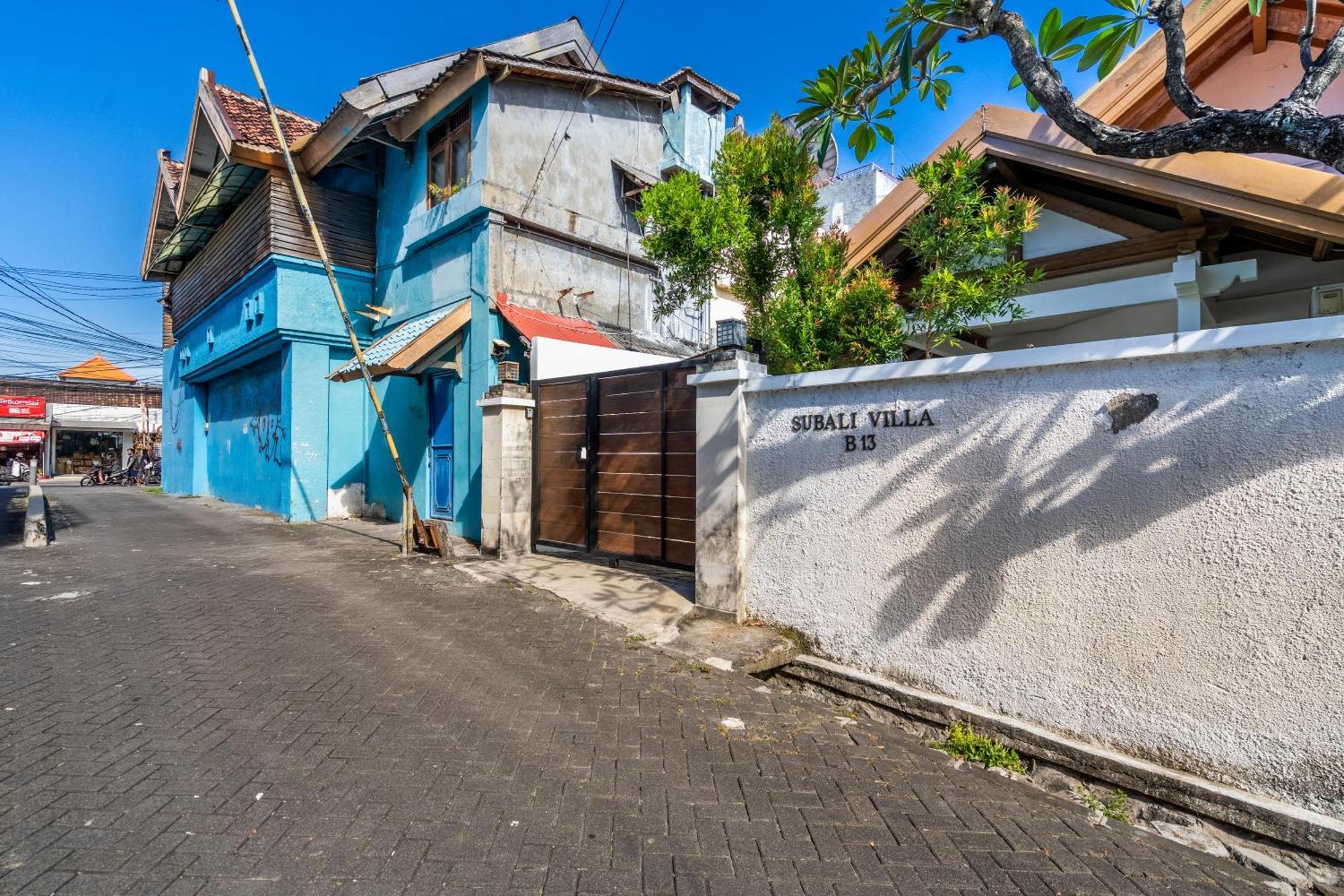 Master In Pool -ideal For Entertaining Seminyak (Bali)