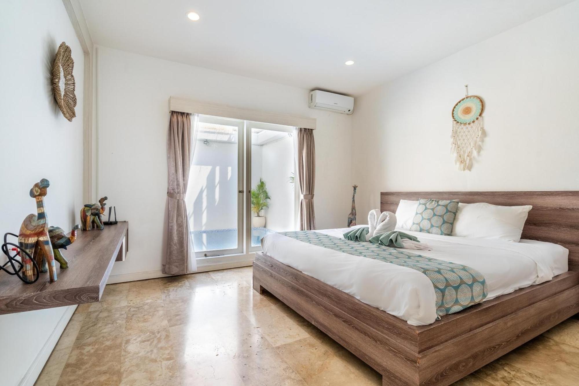 Master In Pool -ideal For Entertaining Homestay *