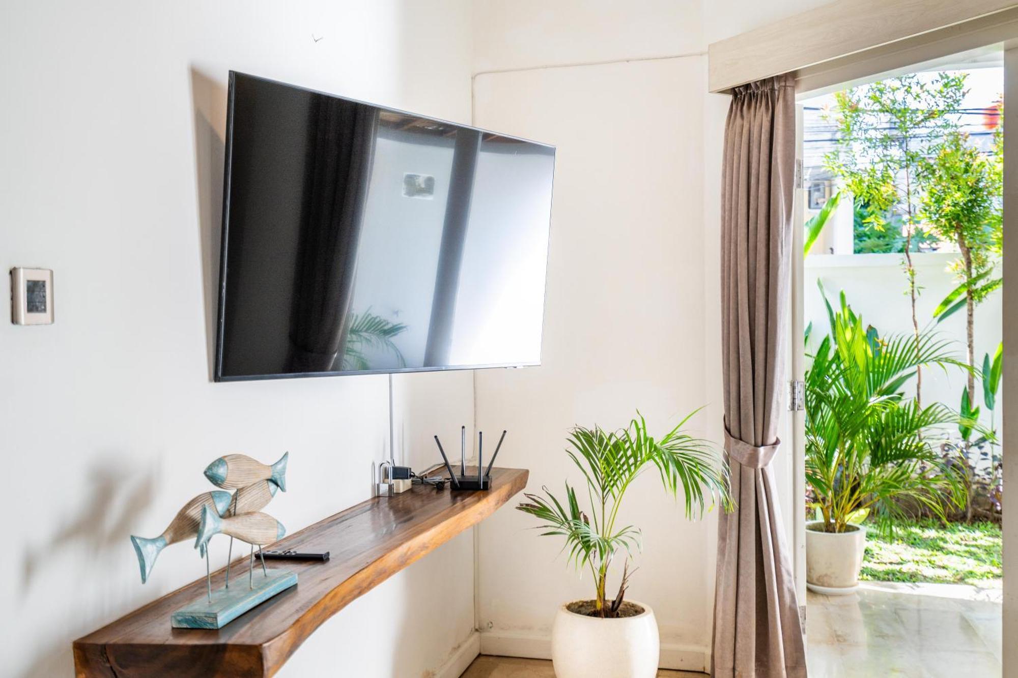 Master In Pool -ideal For Entertaining Seminyak (Bali)