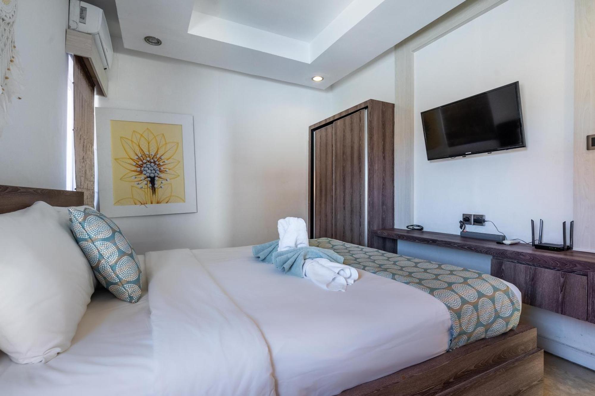Master In Pool -ideal For Entertaining Seminyak (Bali)