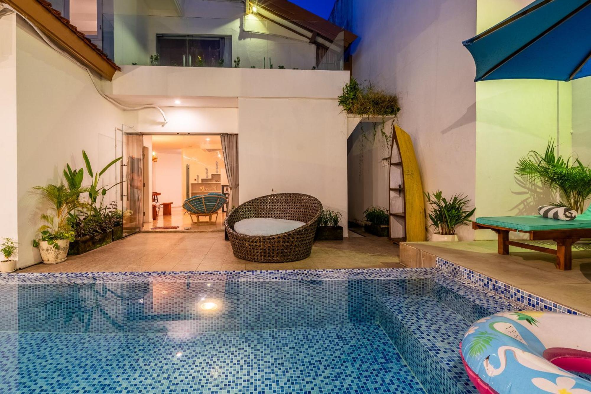 Master In Pool -ideal For Entertaining Seminyak (Bali)