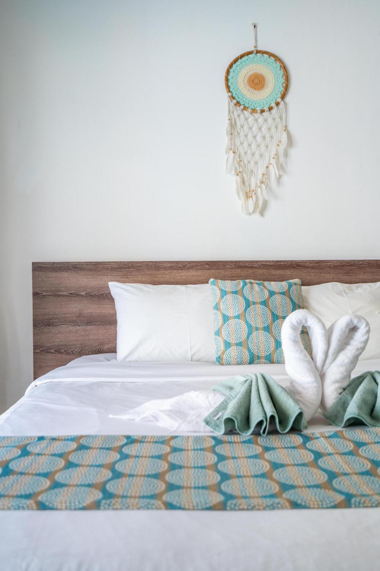 Homestay Master In Pool -ideal For Entertaining